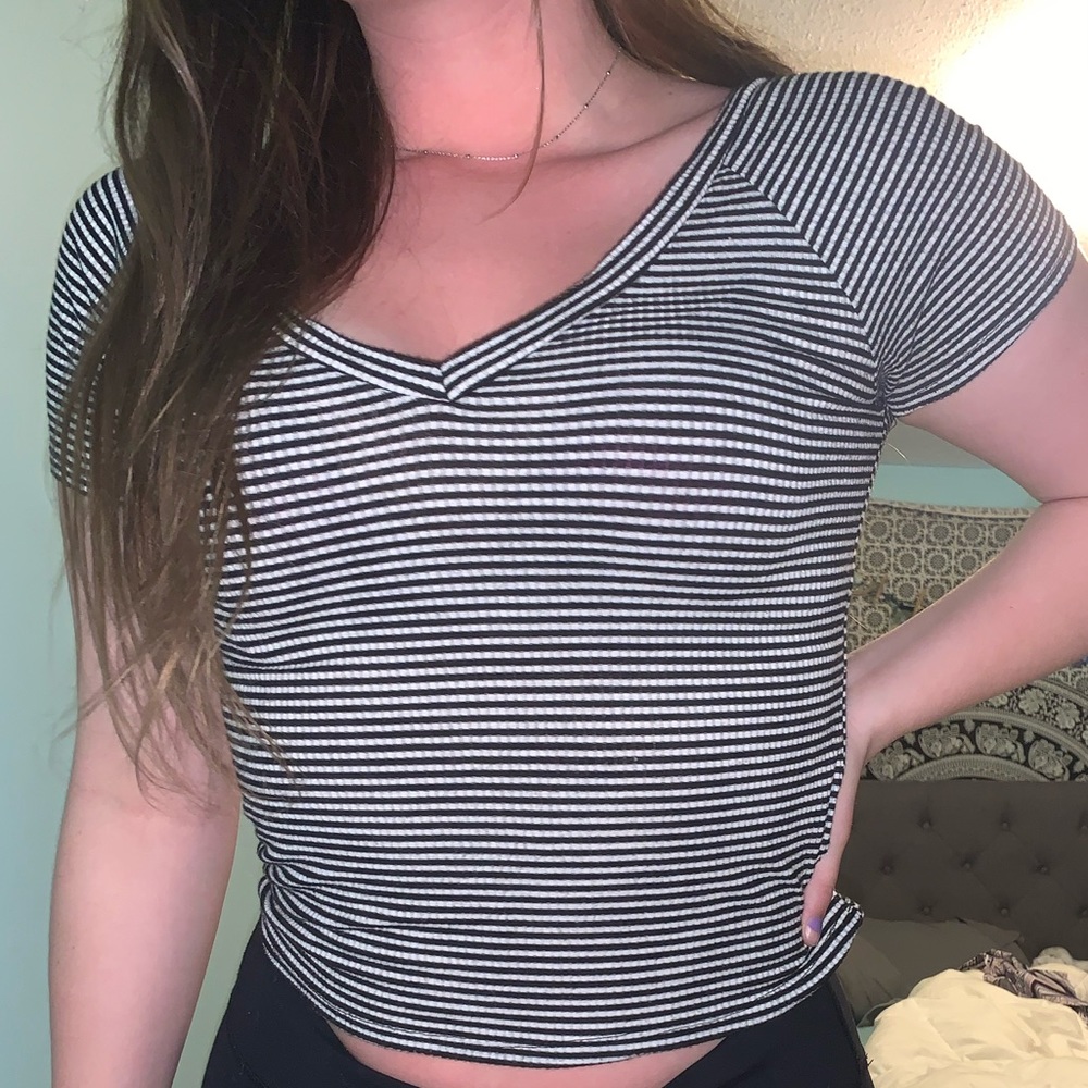 V neck striped shirt
